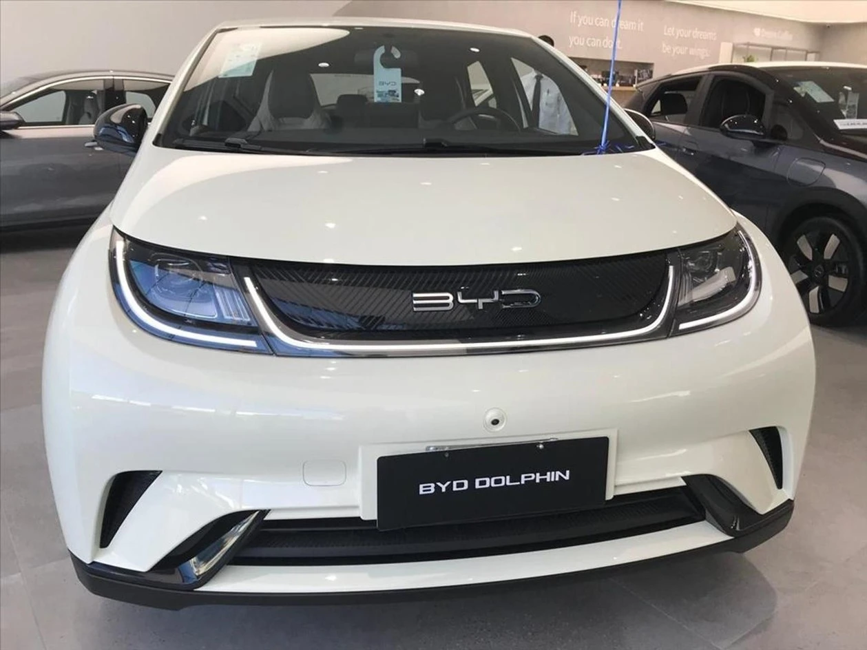 BYD DOLPHIN