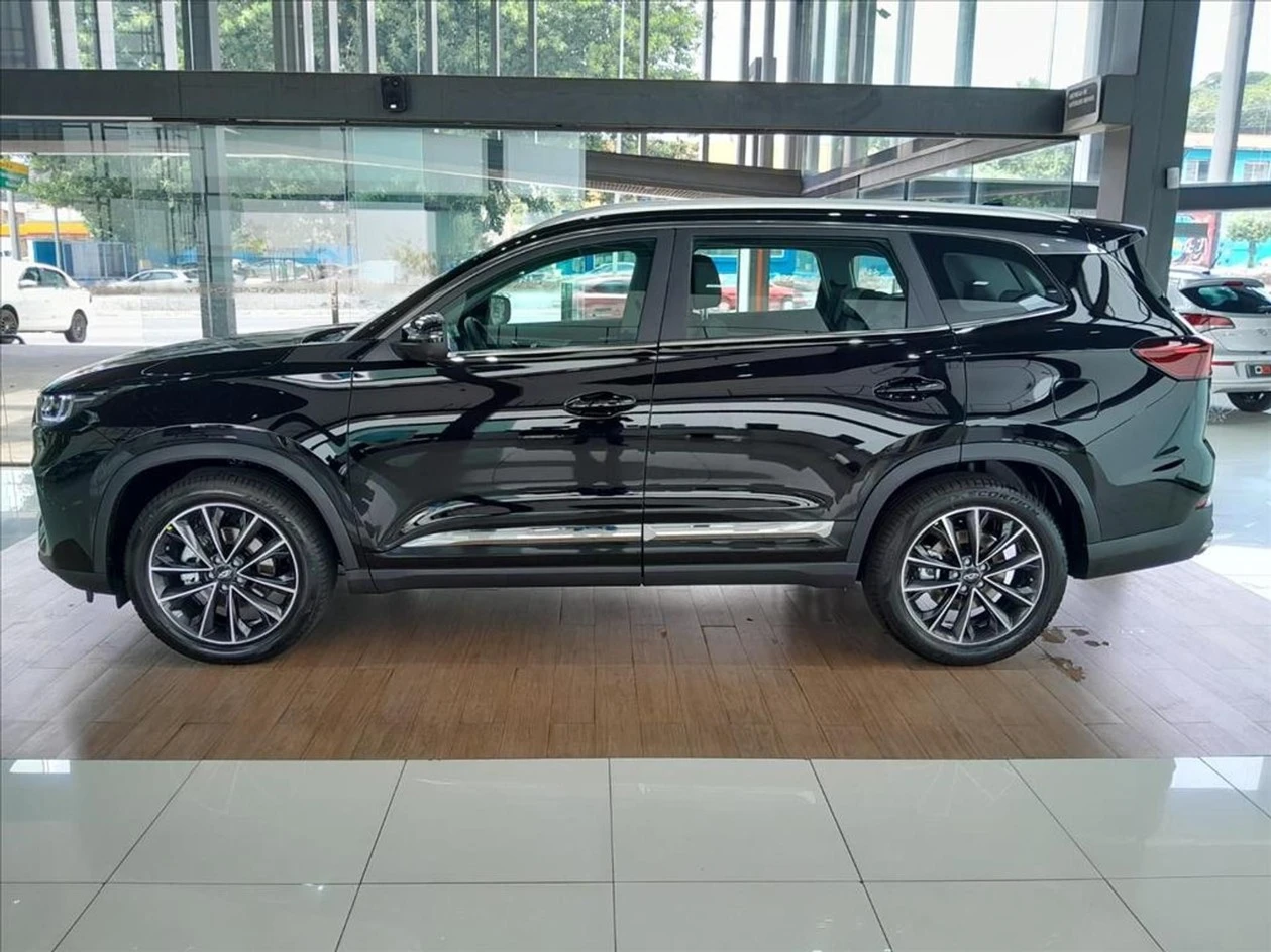 CHERY TIGGO 8