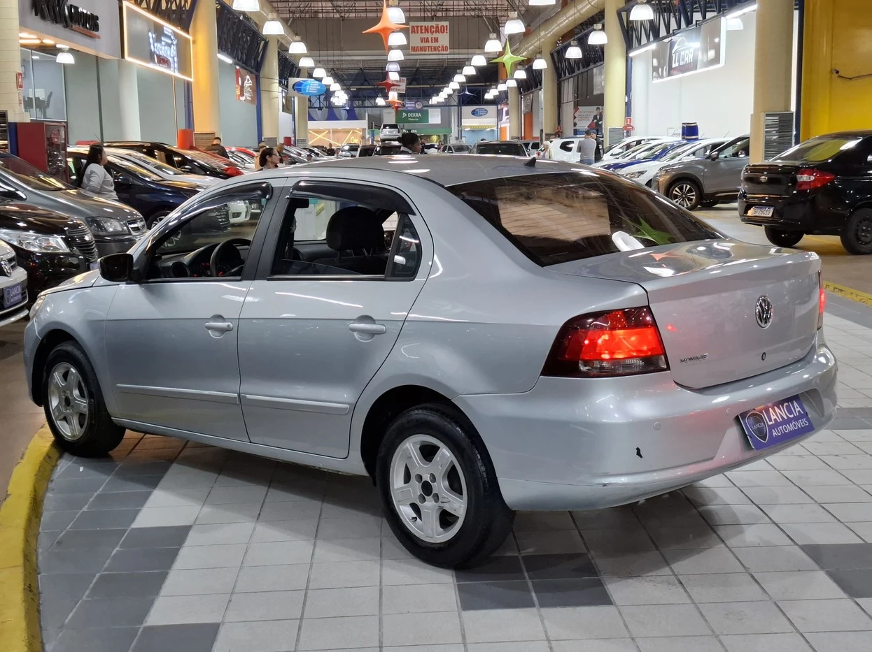 VOLKSWAGEN VOYAGE