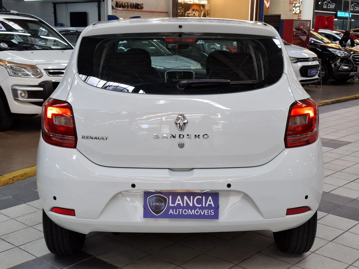 RENAULT SANDERO