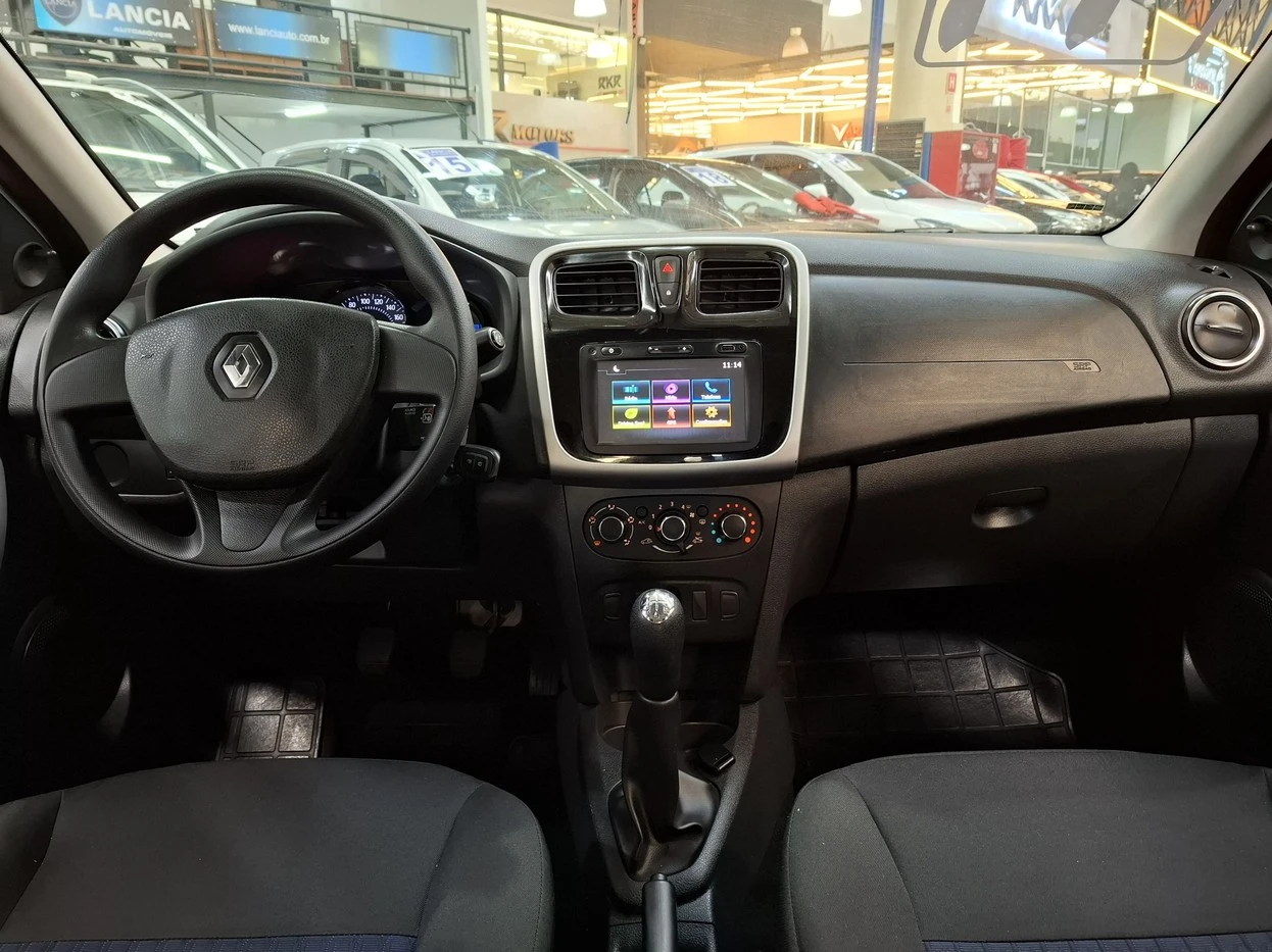 RENAULT SANDERO