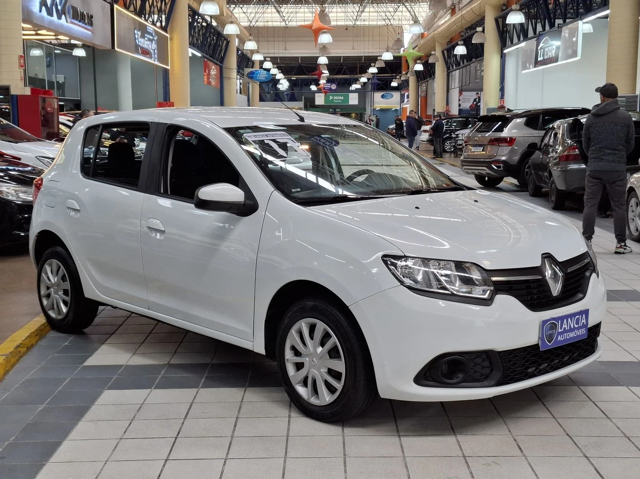 RENAULT SANDERO