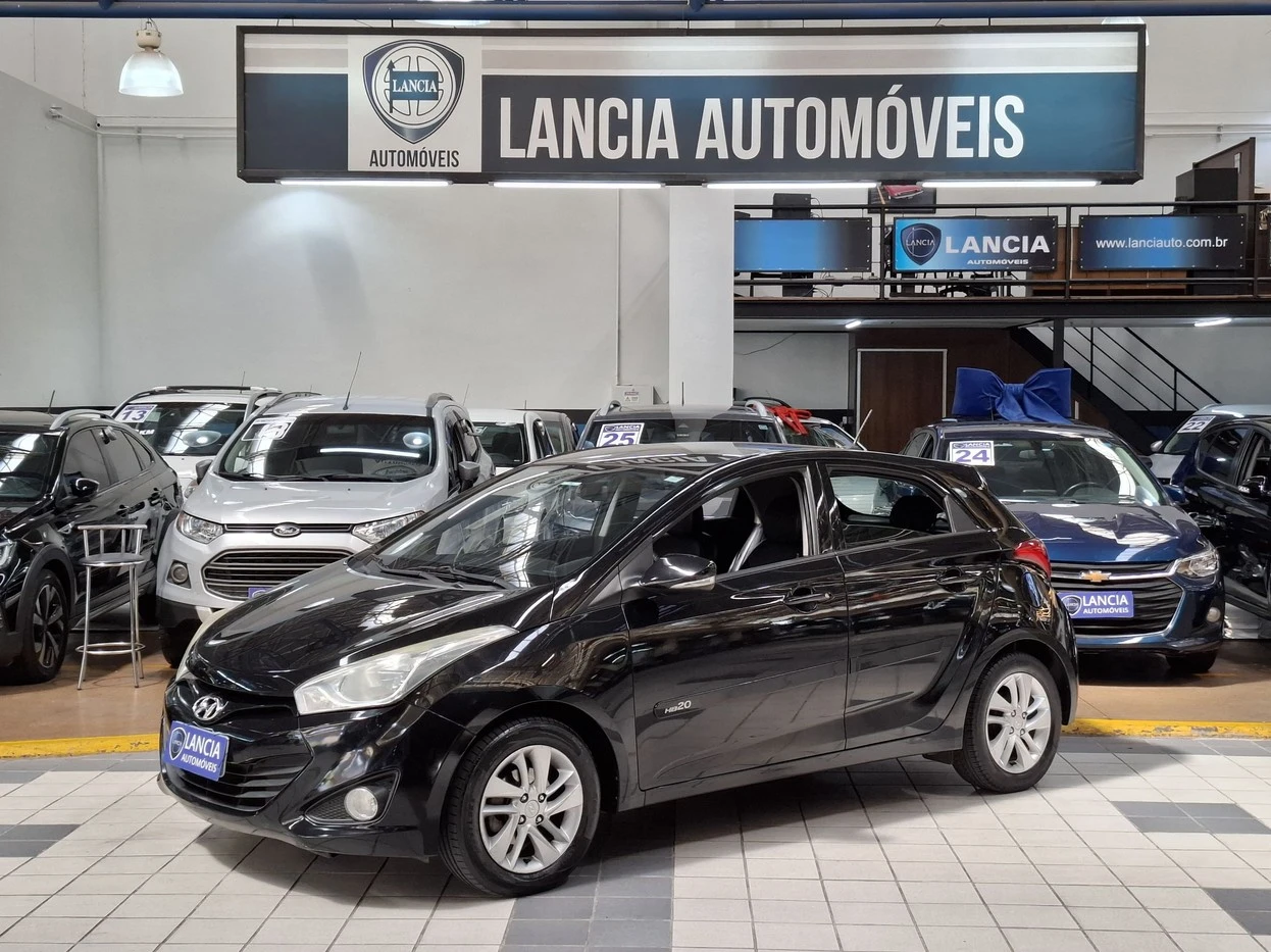 HYUNDAI HB20