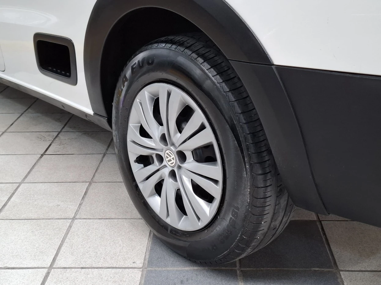 VOLKSWAGEN SAVEIRO