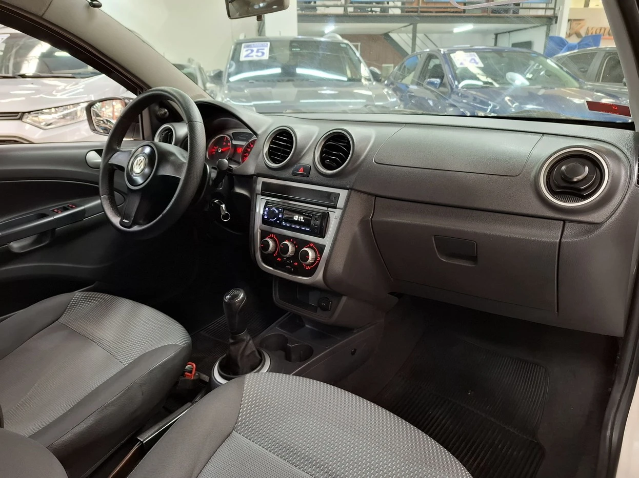 VOLKSWAGEN SAVEIRO