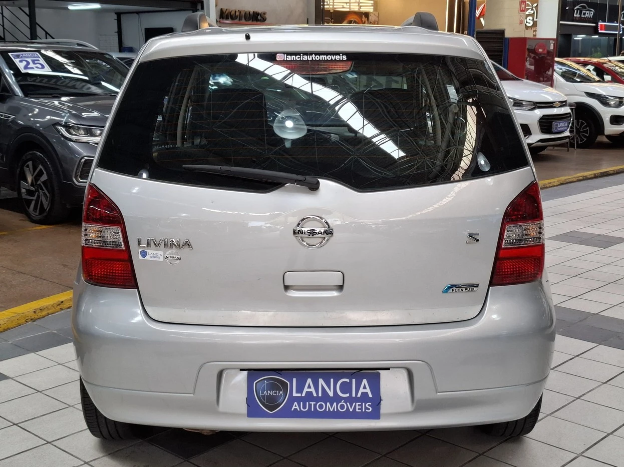 NISSAN LIVINA