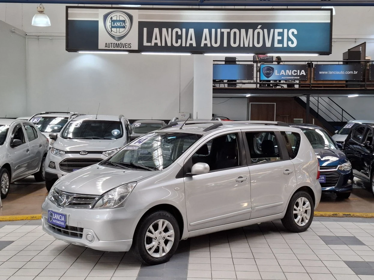 NISSAN LIVINA