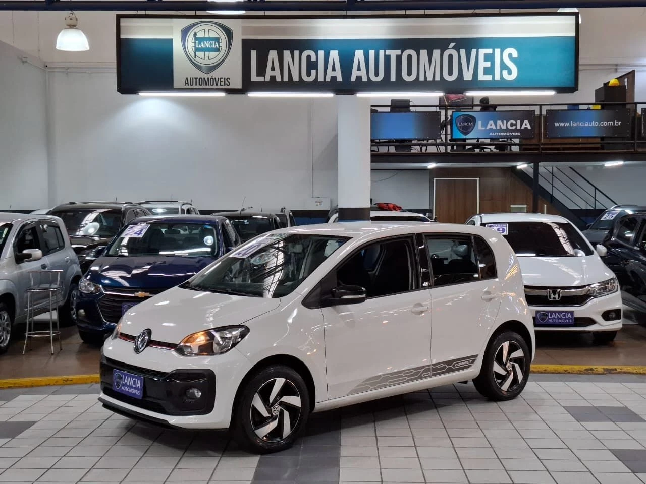 VOLKSWAGEN UP