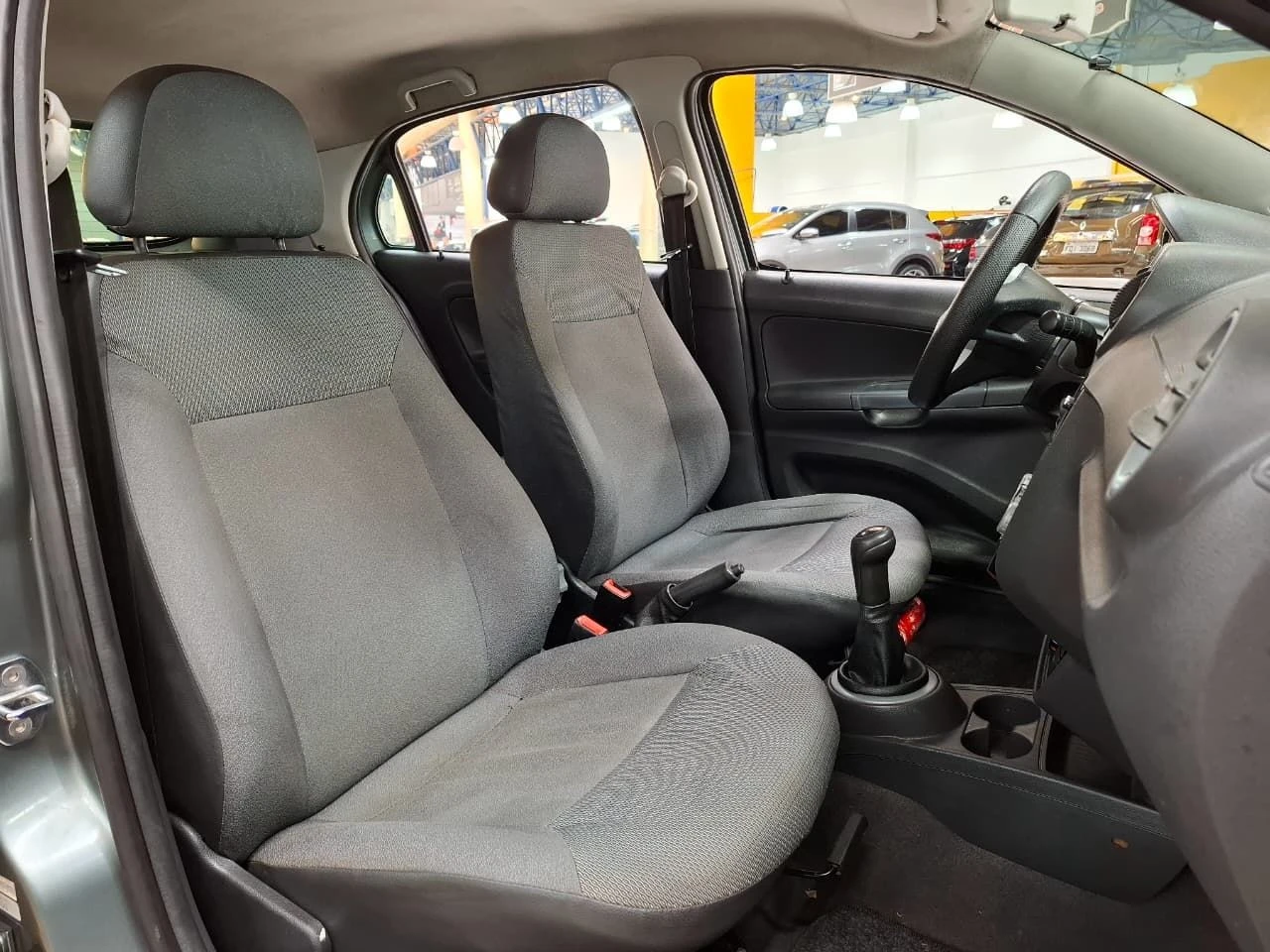 VOLKSWAGEN GOL