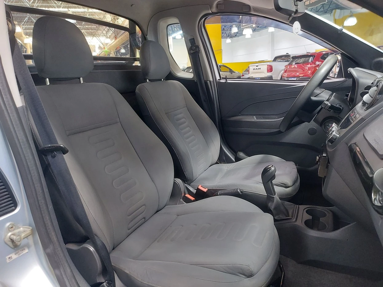 CHEVROLET MONTANA