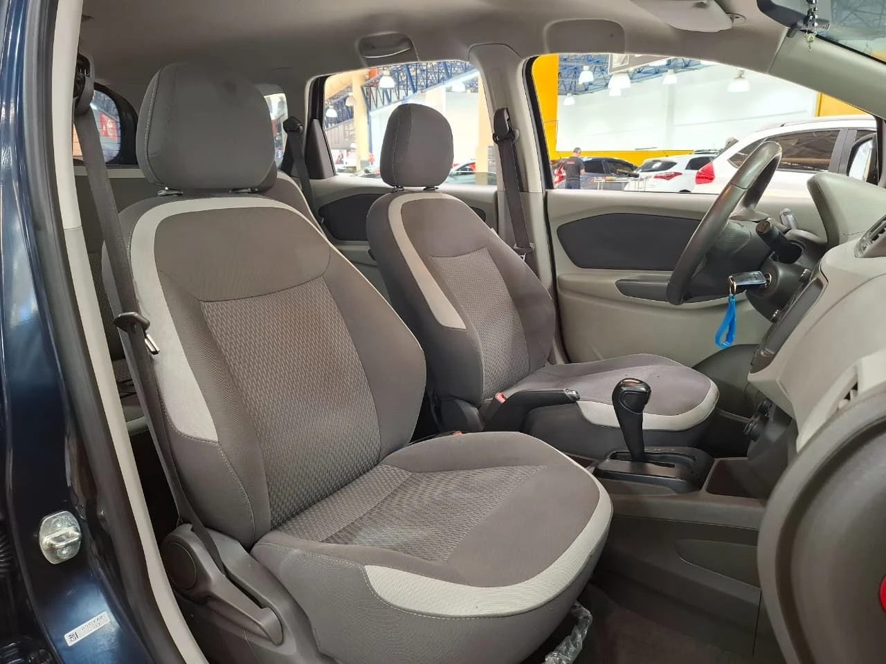 CHEVROLET SPIN