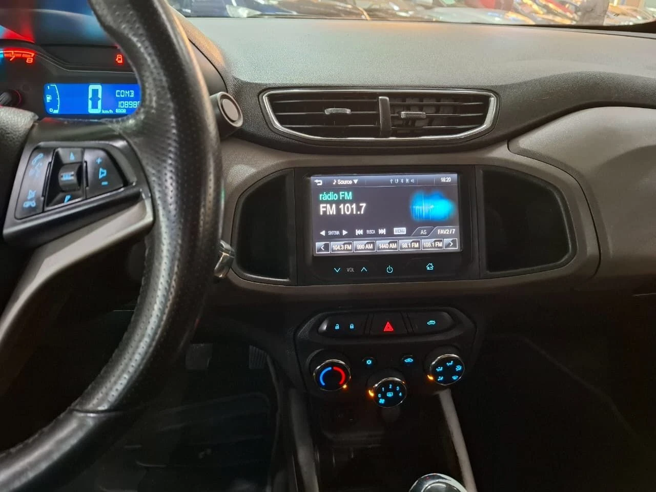 CHEVROLET PRISMA