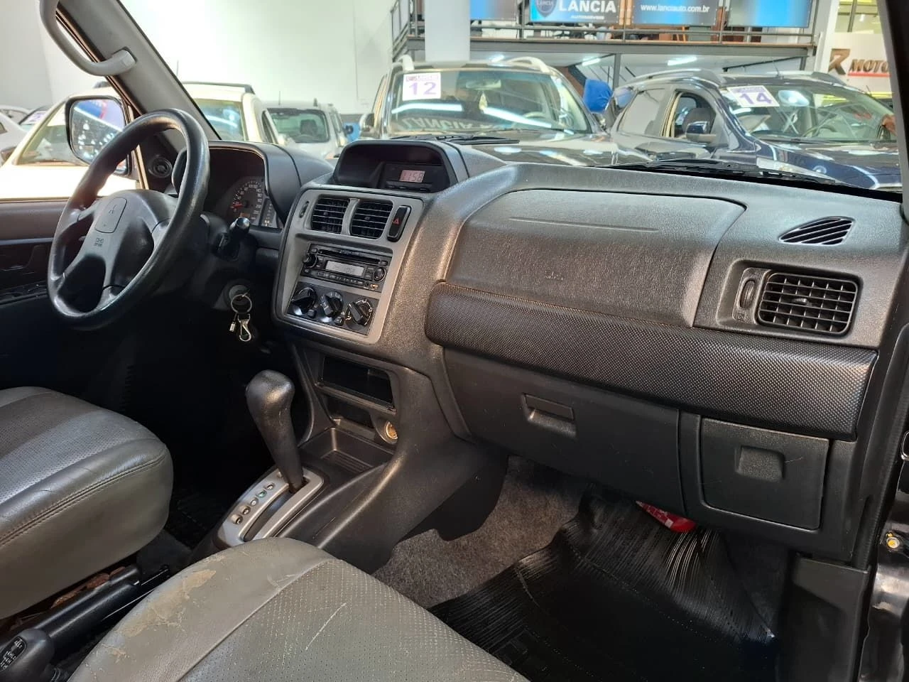 MITSUBISHI PAJERO TR4