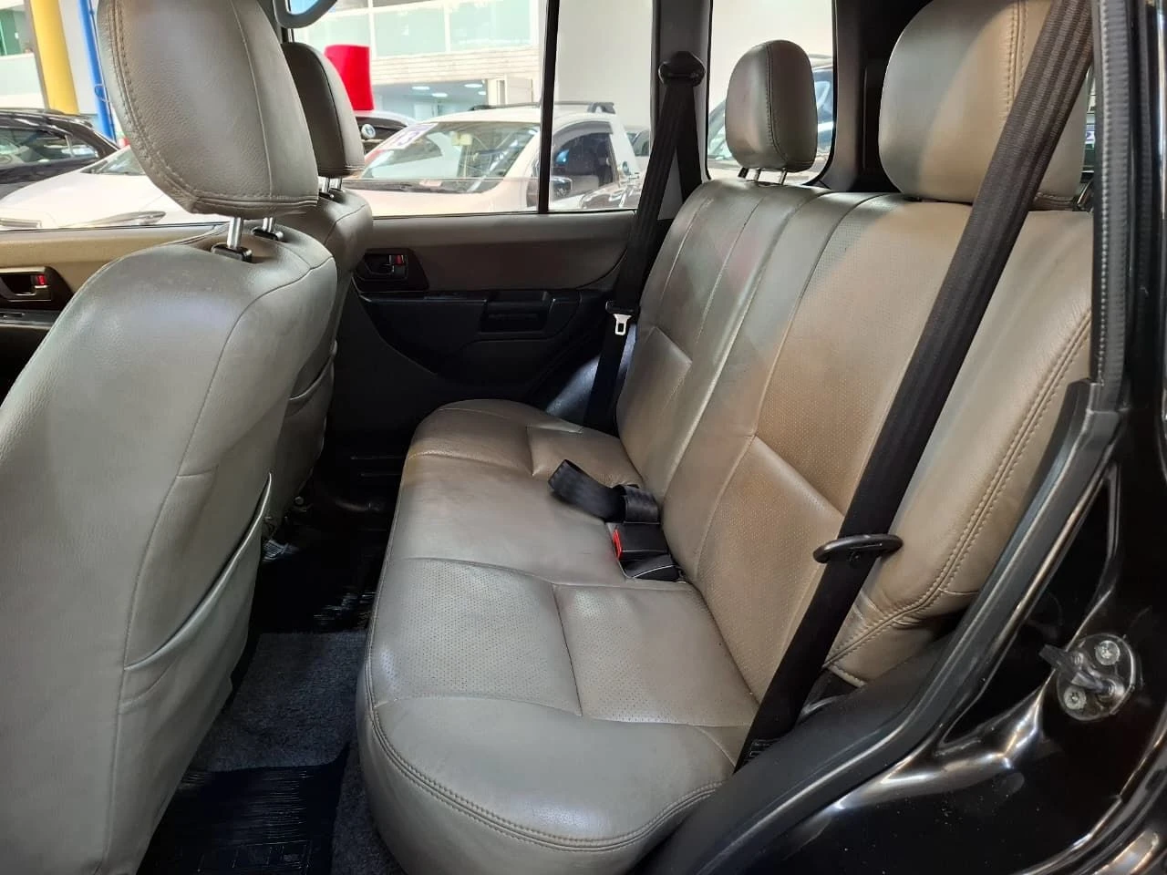 MITSUBISHI PAJERO TR4