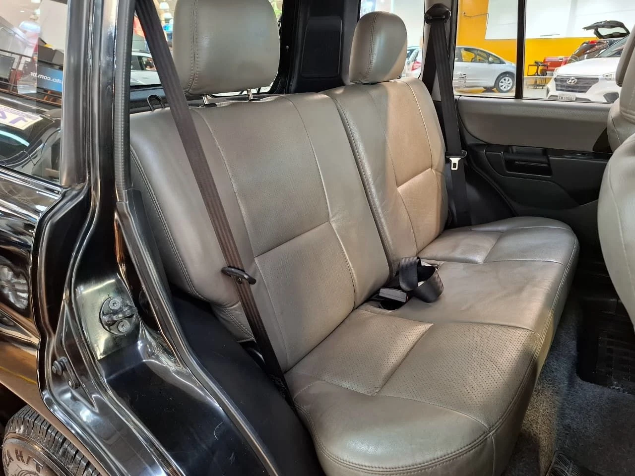 MITSUBISHI PAJERO TR4