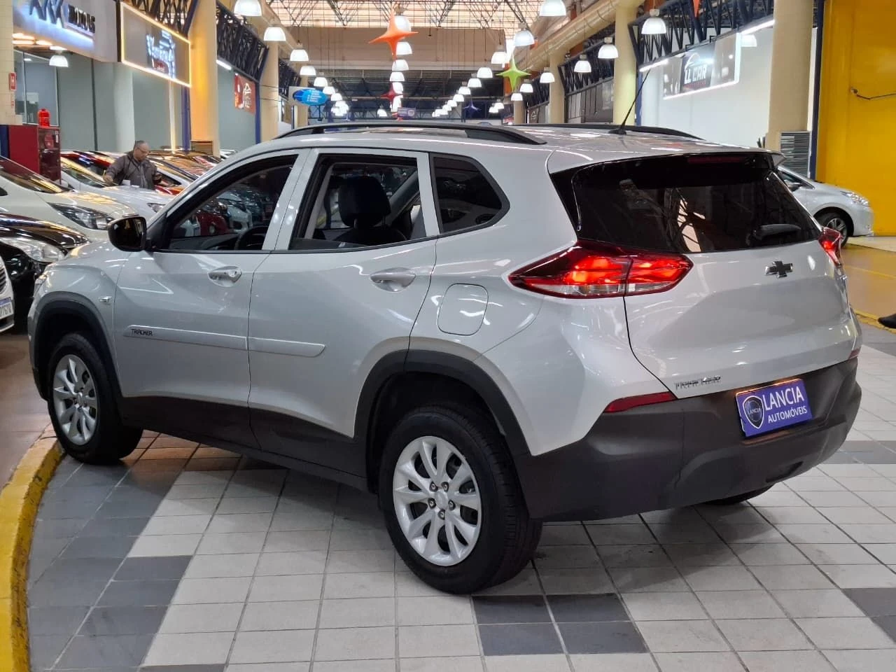 CHEVROLET TRACKER