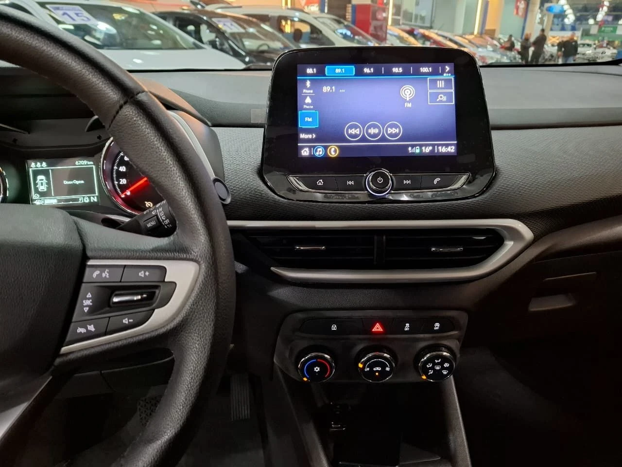 CHEVROLET TRACKER