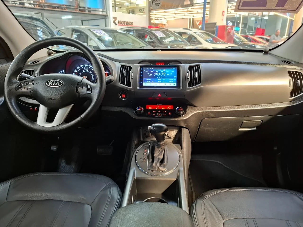 KIA SPORTAGE