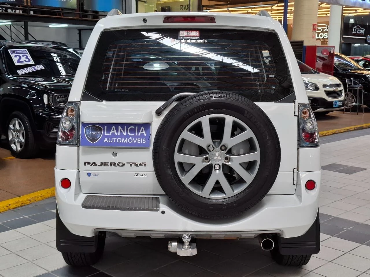 MITSUBISHI PAJERO TR4