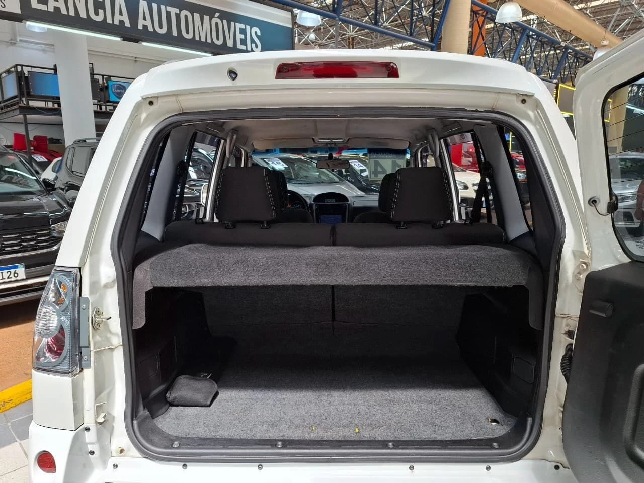 MITSUBISHI PAJERO TR4