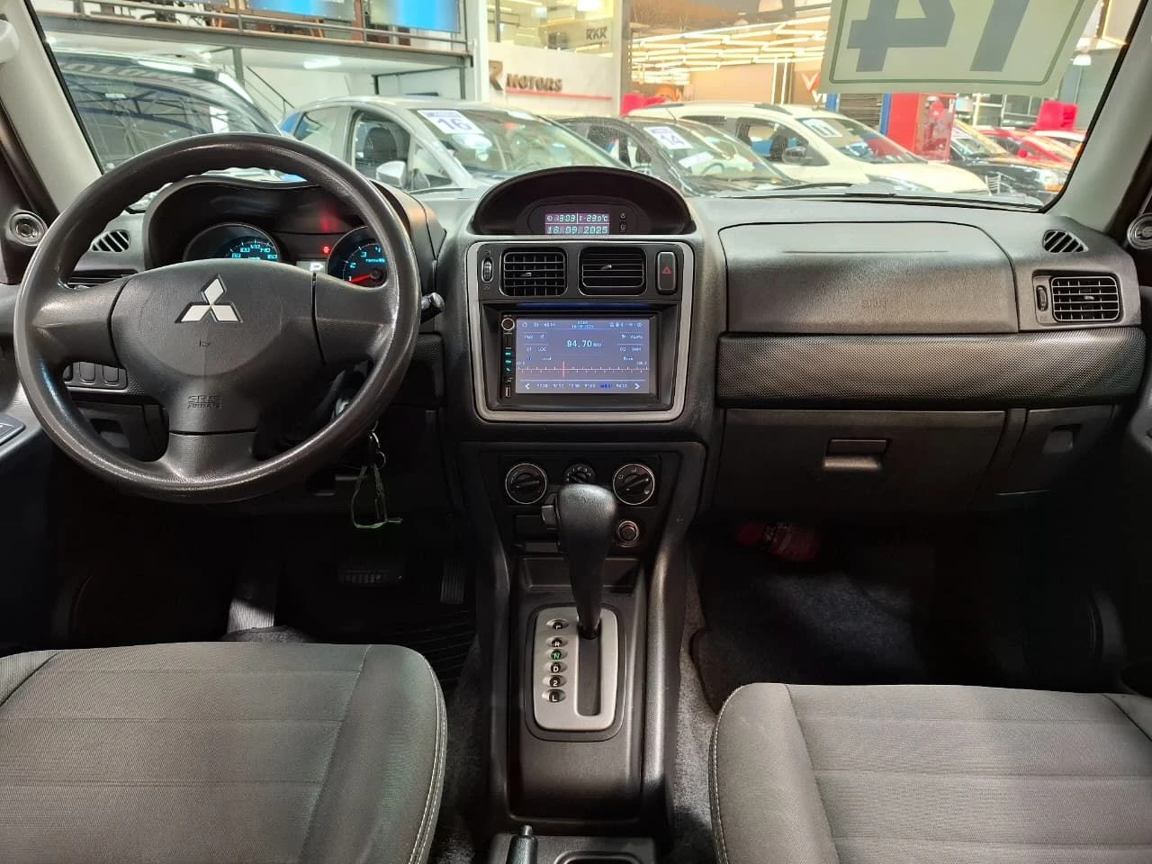 MITSUBISHI PAJERO TR4