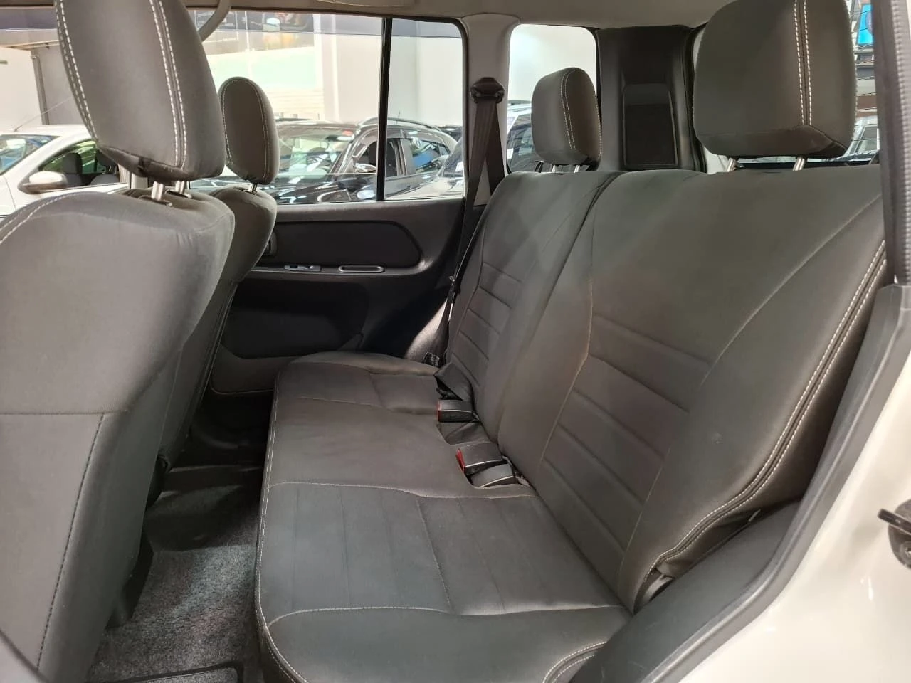 MITSUBISHI PAJERO TR4