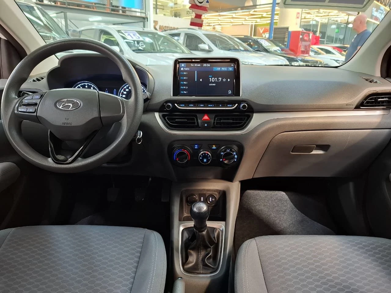 HYUNDAI HB20S