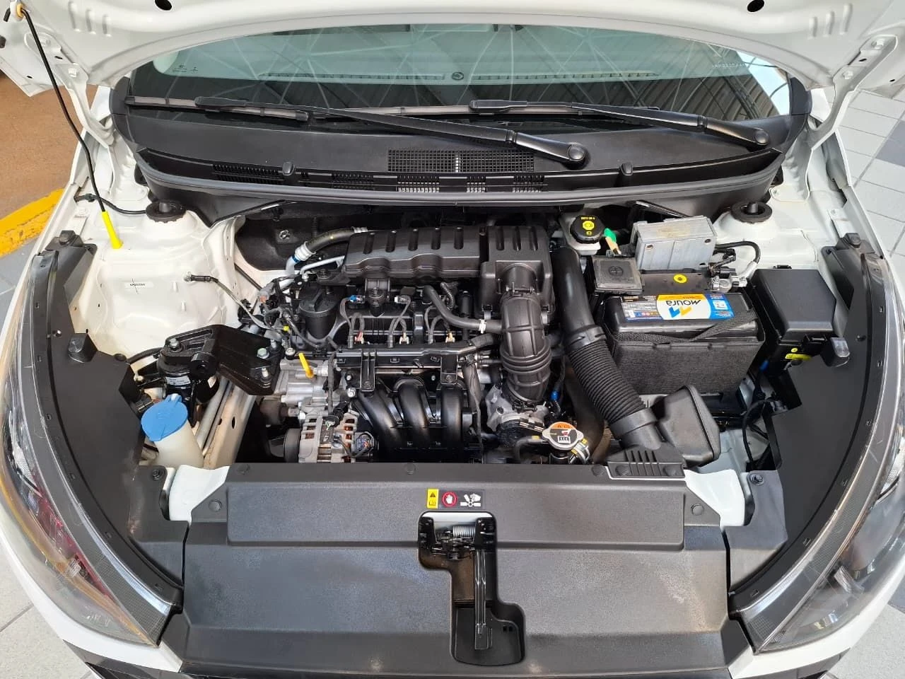 HYUNDAI HB20S