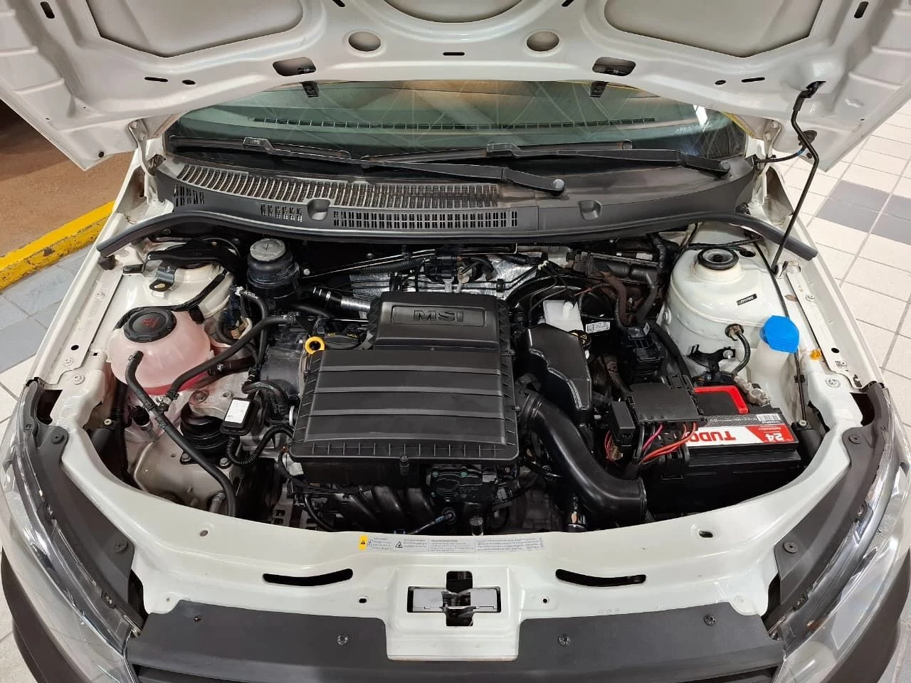 VOLKSWAGEN SAVEIRO