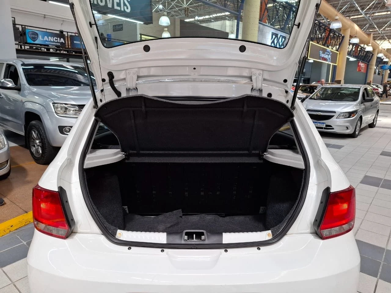 VOLKSWAGEN GOL