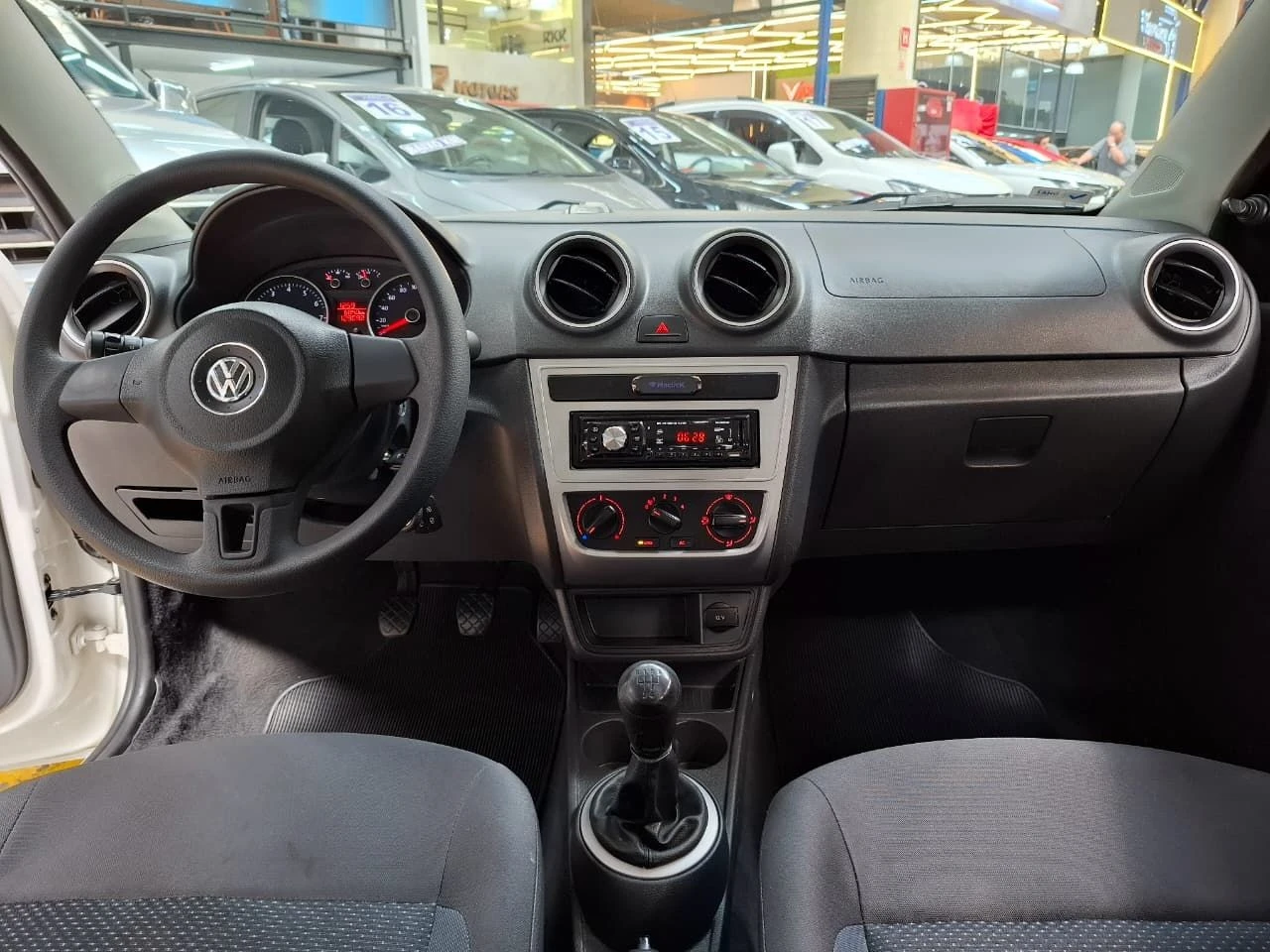 VOLKSWAGEN GOL