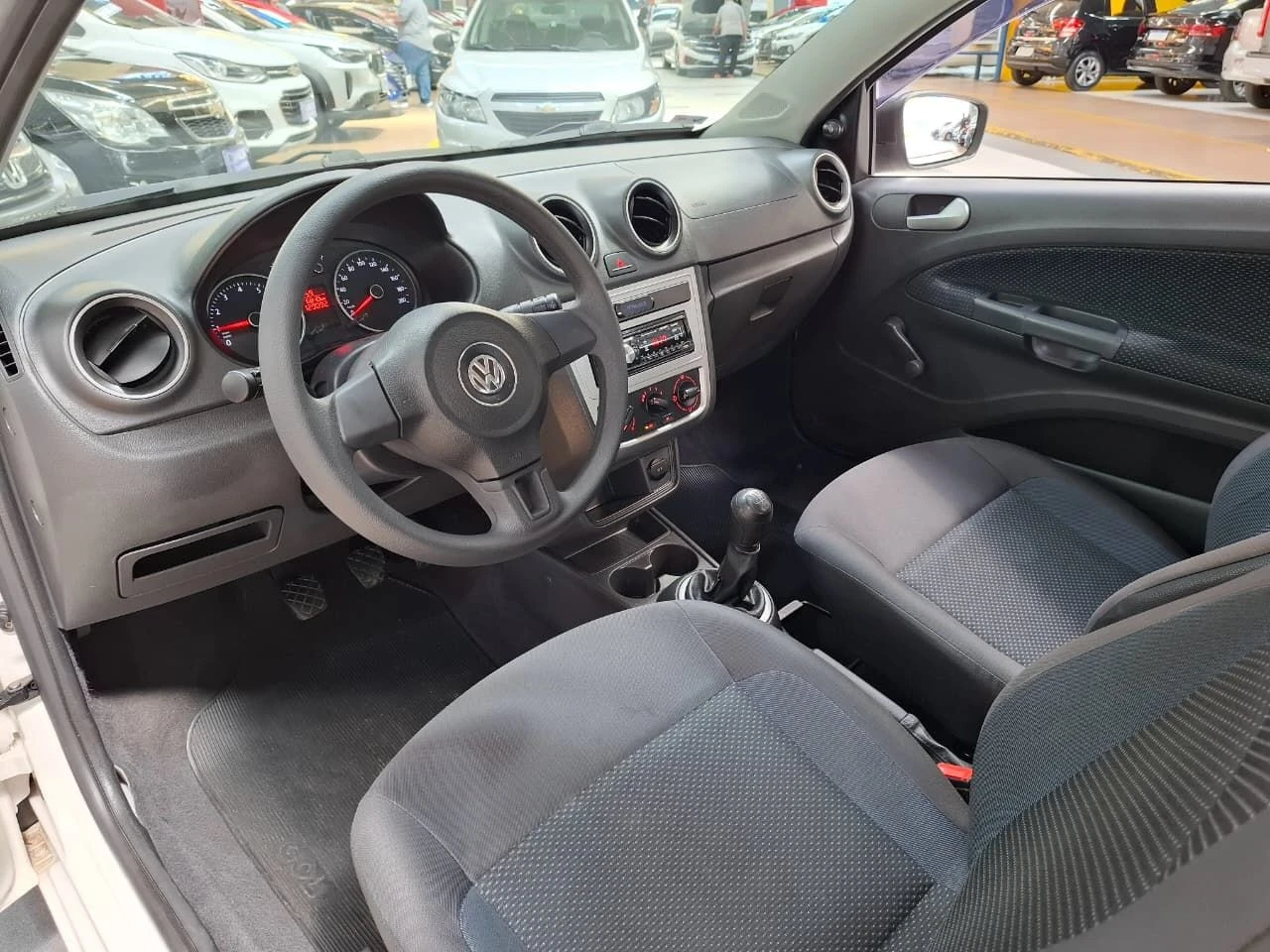 VOLKSWAGEN GOL