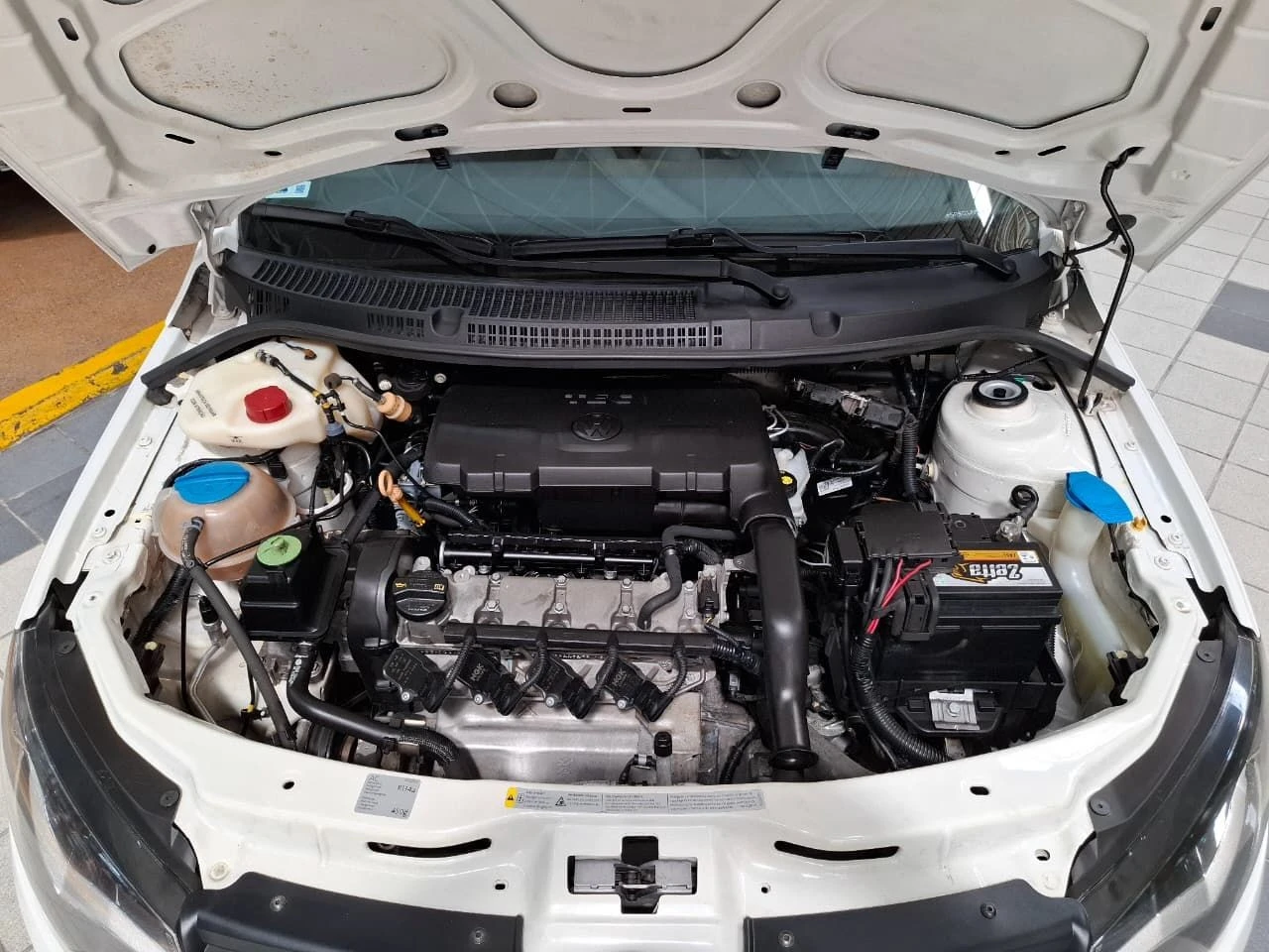 VOLKSWAGEN GOL