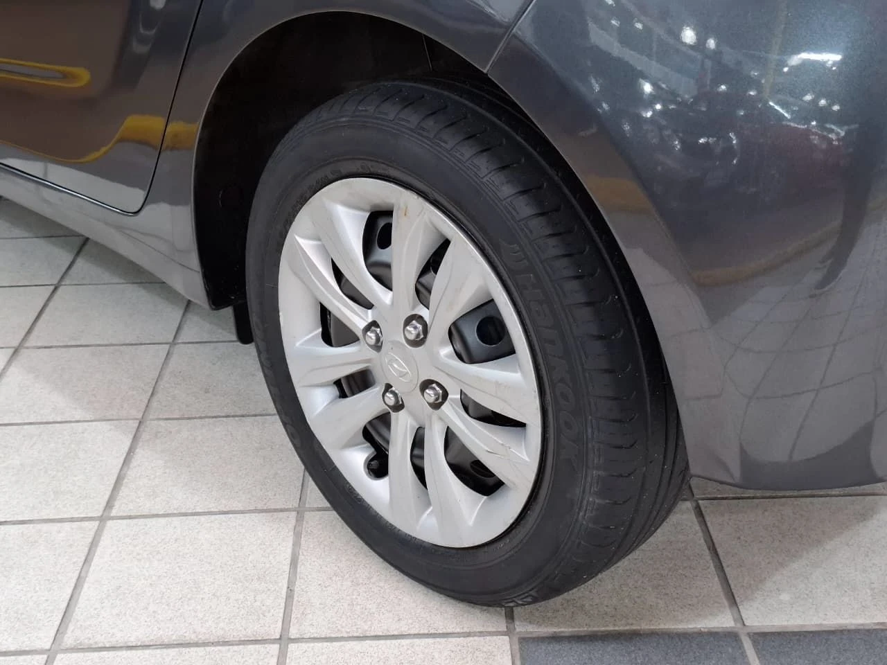 HYUNDAI HB20