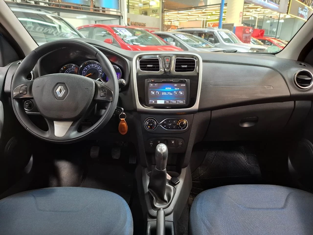 RENAULT SANDERO