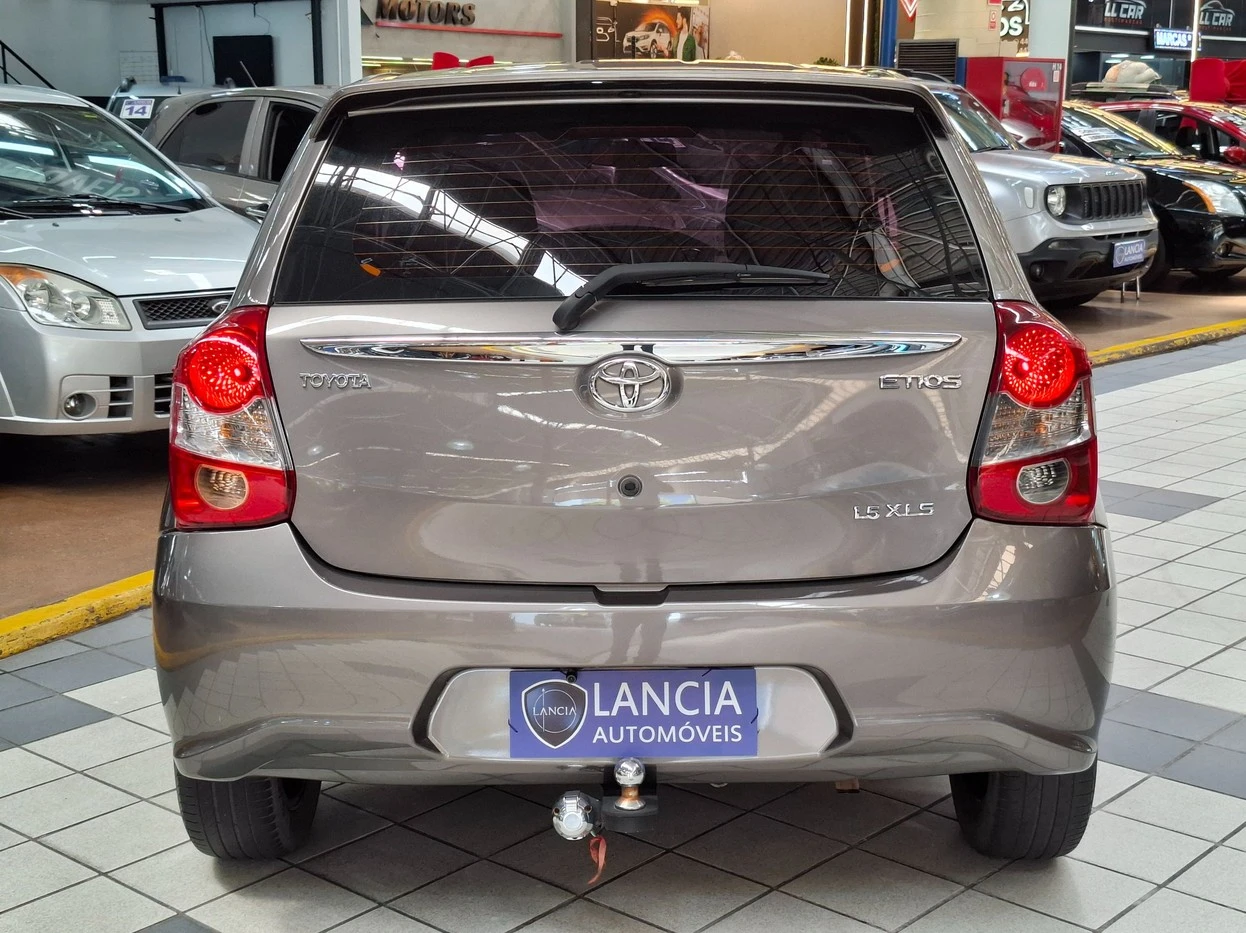 TOYOTA ETIOS