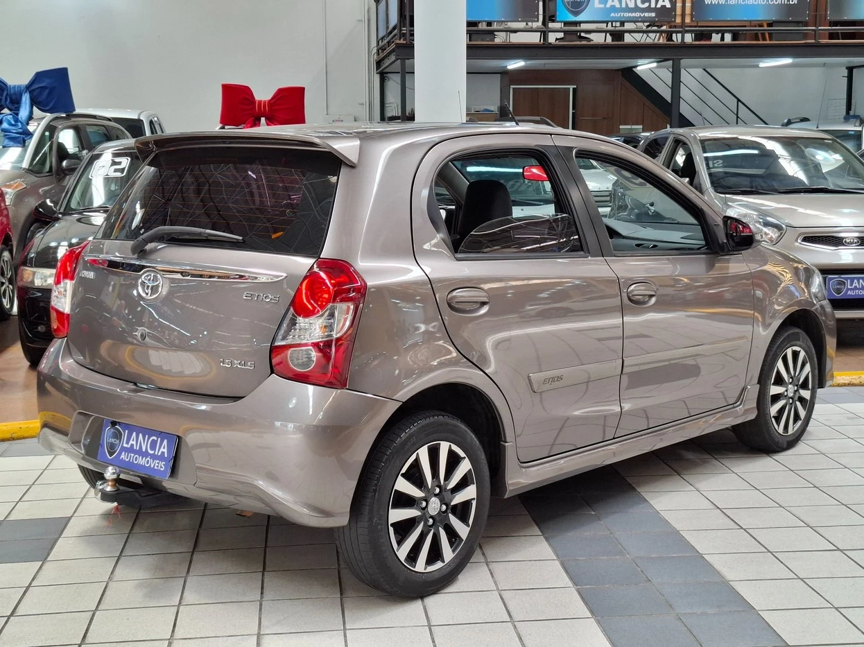 TOYOTA ETIOS
