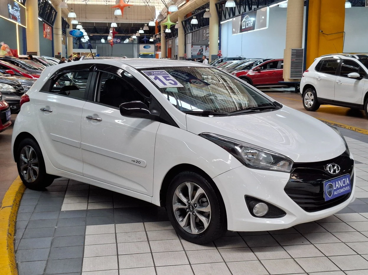 HYUNDAI HB20