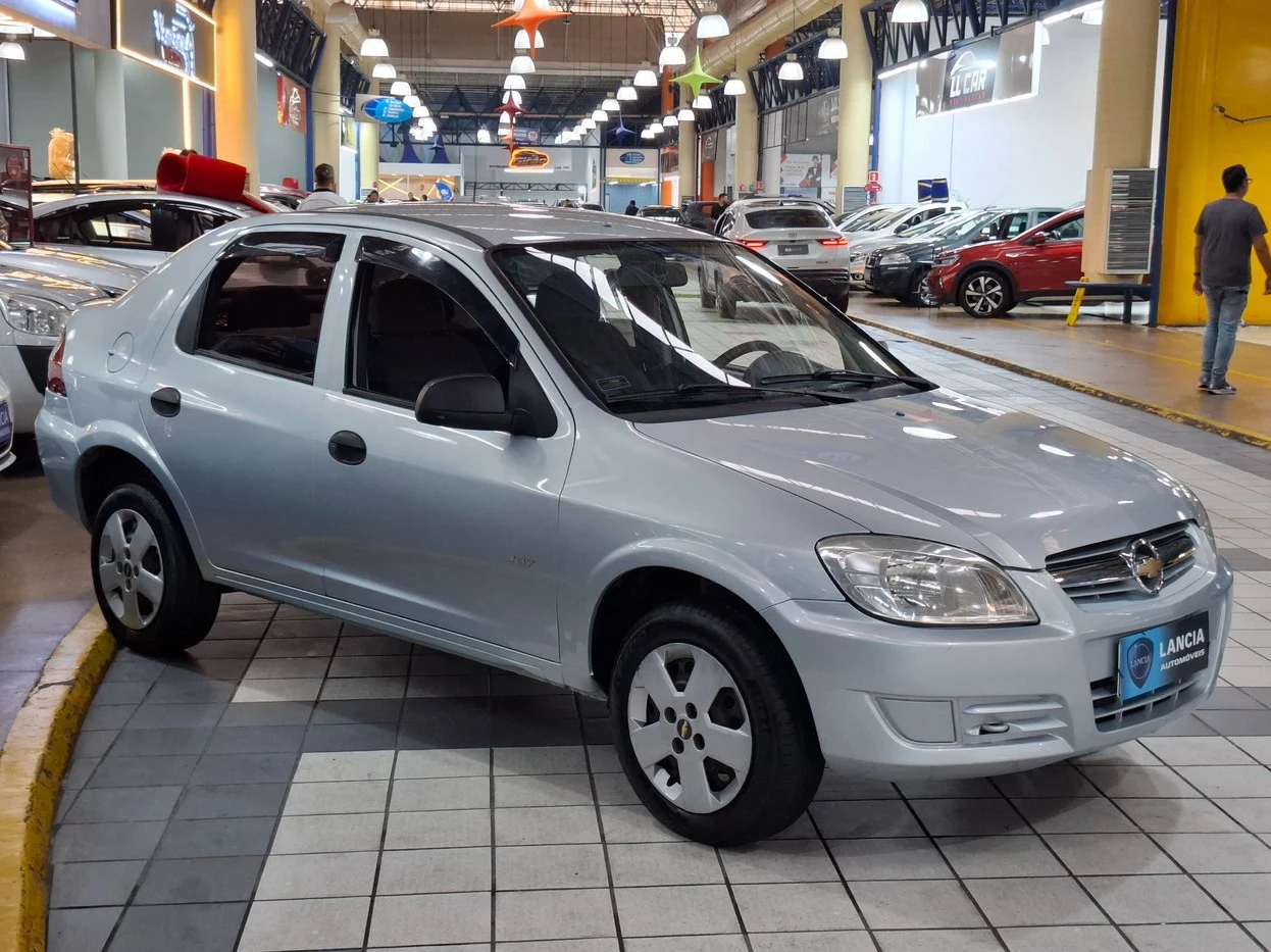 PRISMA 1.4 MPFI JOY 8V