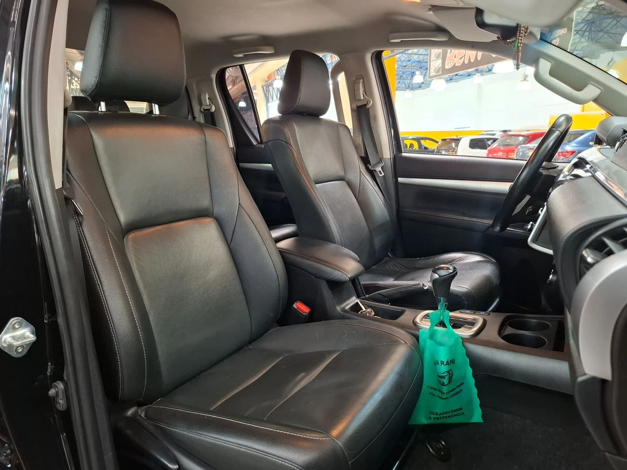 HILUX 2.7 VVT-I CD SRV 4X2