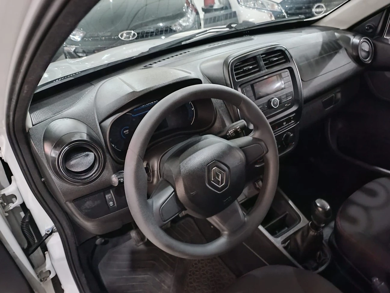 RENAULT KWID
