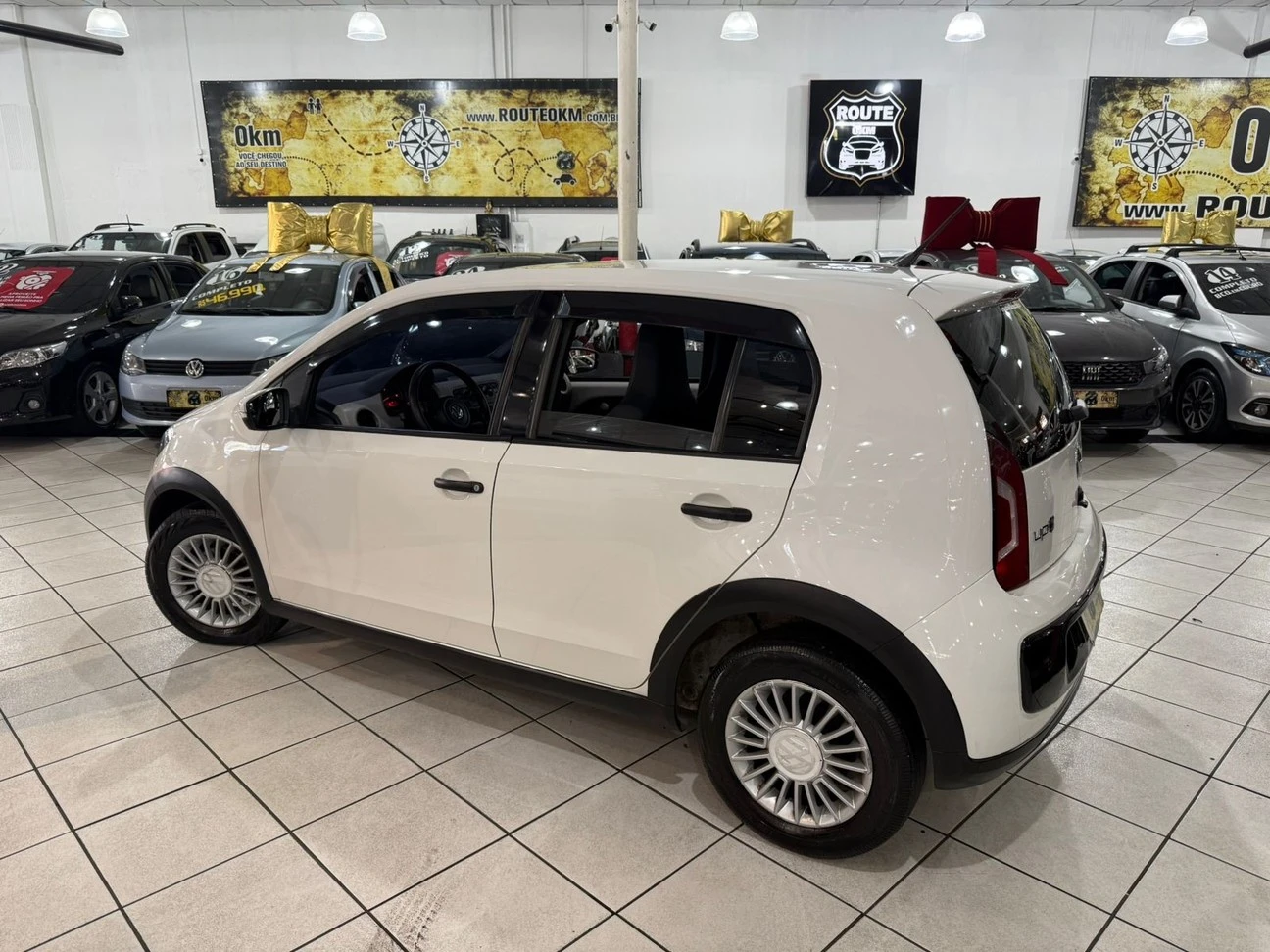 VOLKSWAGEN UP