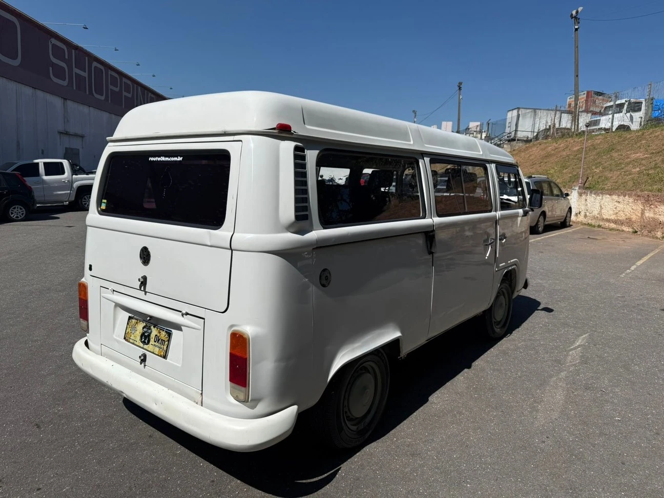 VOLKSWAGEN KOMBI