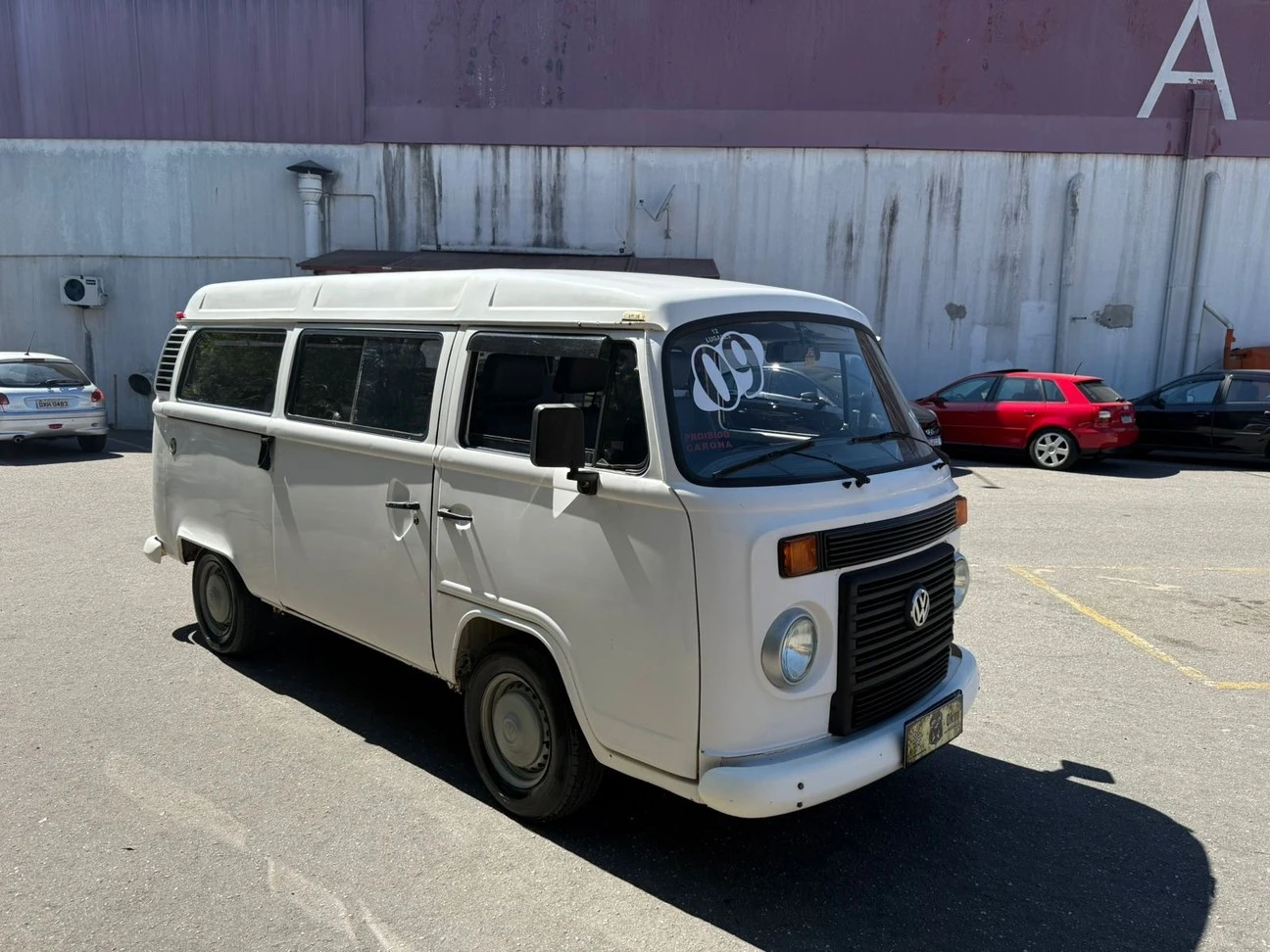 VOLKSWAGEN KOMBI