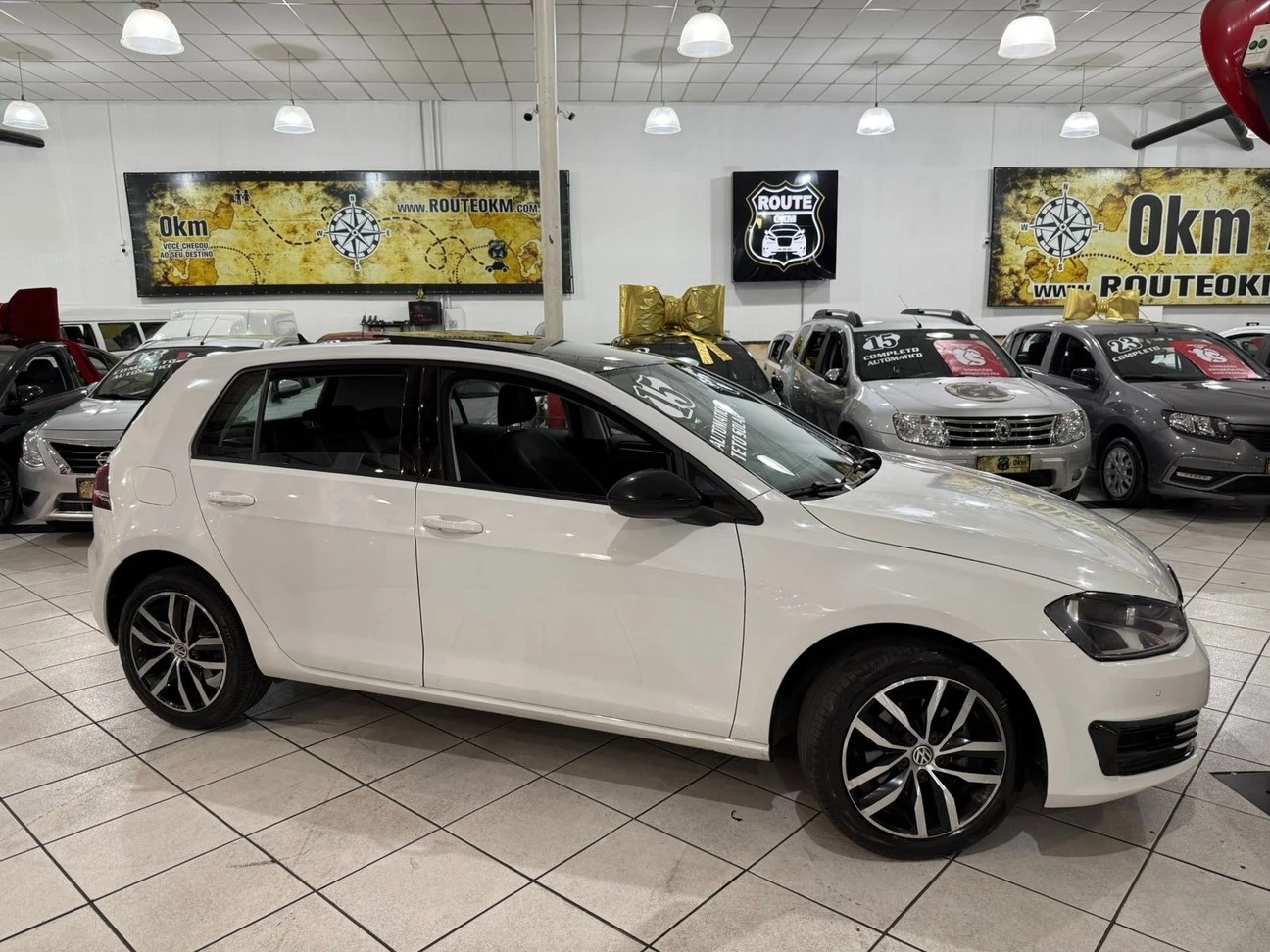 VOLKSWAGEN GOLF