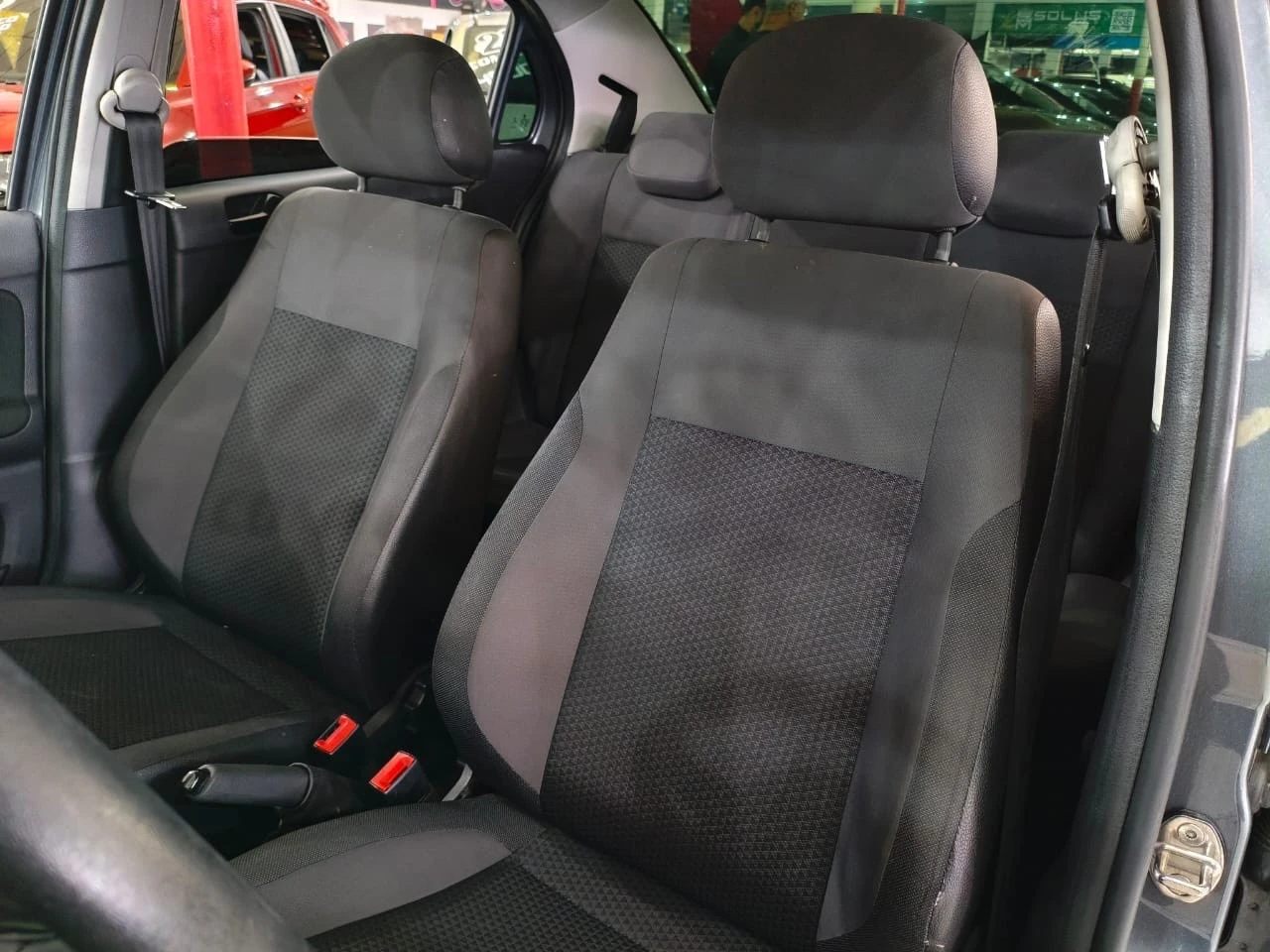 VOLKSWAGEN VOYAGE