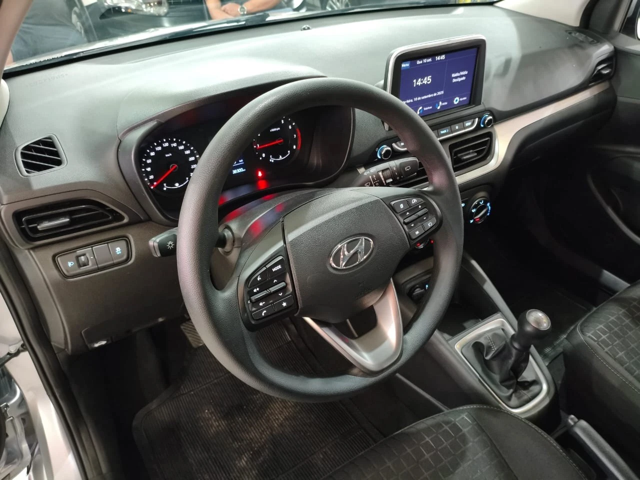 HYUNDAI HB20