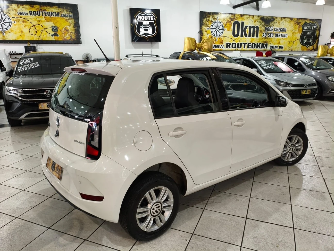 VOLKSWAGEN UP