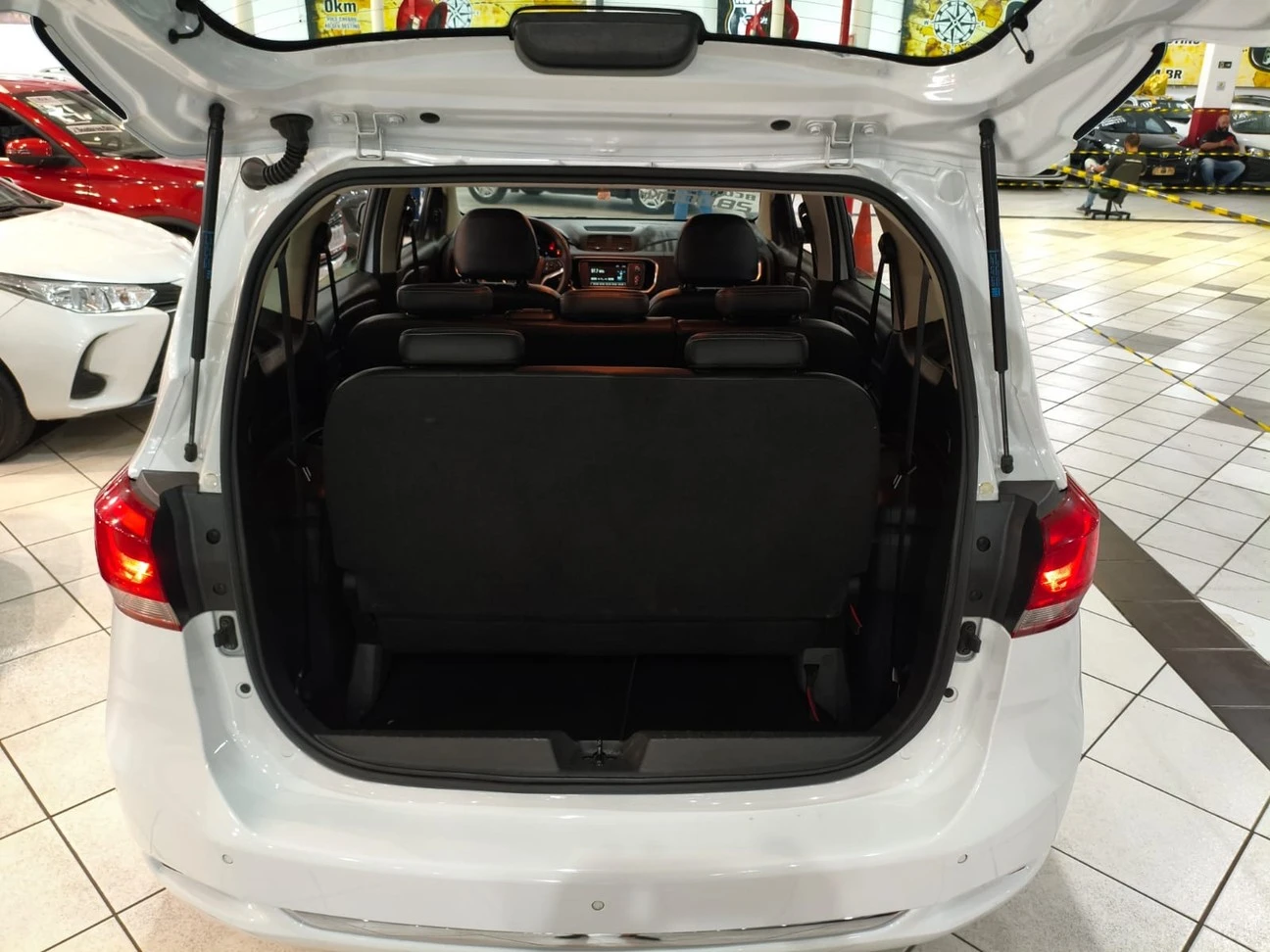 CHEVROLET SPIN