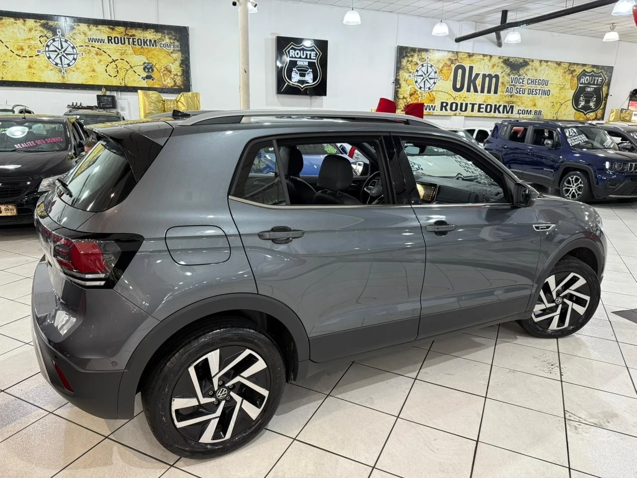VOLKSWAGEN T-CROSS